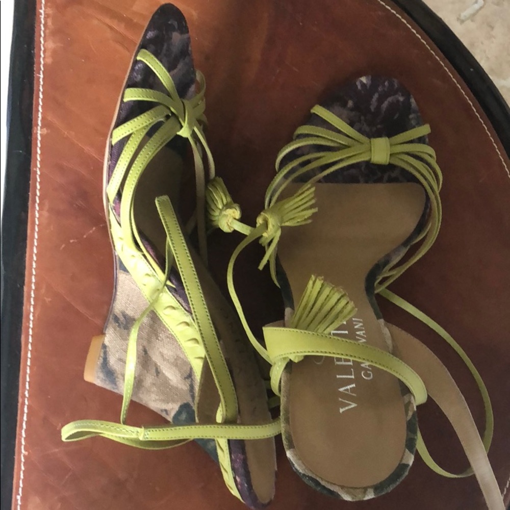 VALENTINO